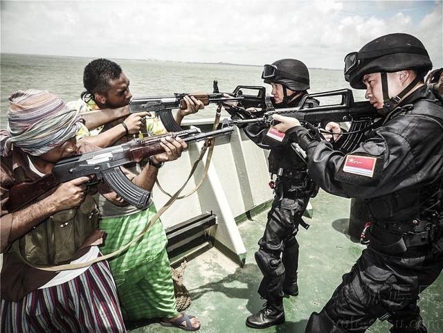 尼日利亚解救我国渔船，海盗不是在亚丁湾吗？