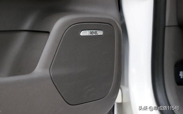 配置逆天的林肯冒險家，能否把寶馬X1和奔馳GLB斬落馬下
