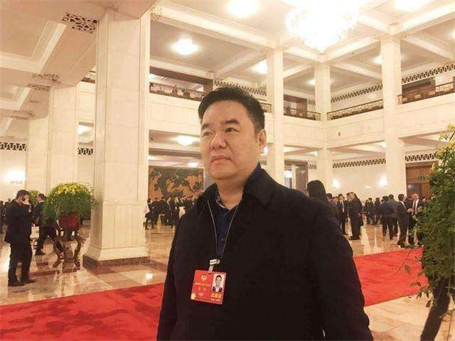 广州"隐形富豪"：与马化腾是校友，热心社会慈善，空降世界五百强