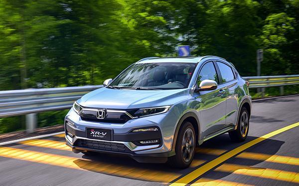 合资各级别热销SUV，品质豪华舒适都有，跟着买