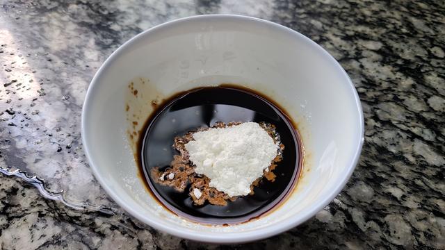 南瓜这样做又粉又糯又好吃，做法简单味道棒，我家每个月都要吃
