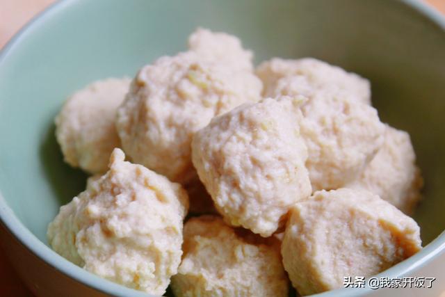 减肥小姐姐爱喝的丸子汤，无油烟，高蛋白，滋味鲜美，好喝又实惠
