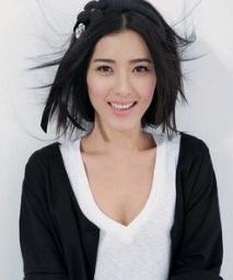 3任男友都是影帝，自己却不火，曾黎的人生被那套"男人装"毁了