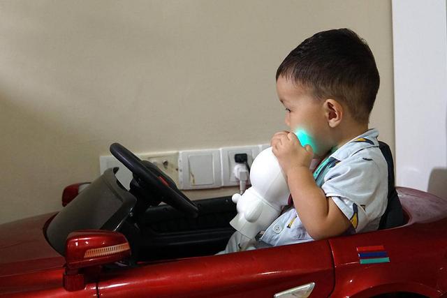 火火兔智能早教故事机：是老师是玩伴，更是哄娃利器