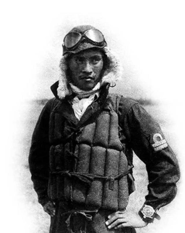 神风特攻队的飞行员是自愿的？关行男：我不去