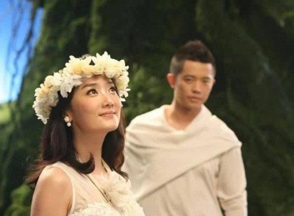 骗了我们4年的组合，明明私下已经领证，却还一直装成“兄妹”