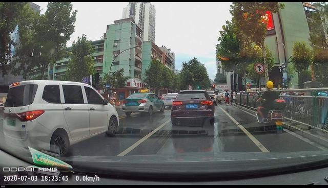 4K视频输出，2020行车记录仪先锋机型：盯盯拍MINI5