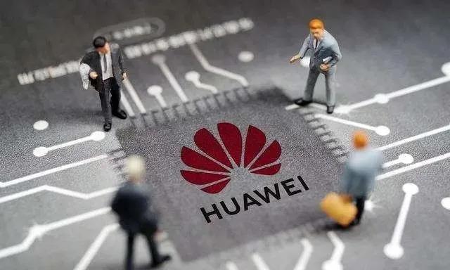 特朗普封锁华为芯片，美国能得到什么好处？清