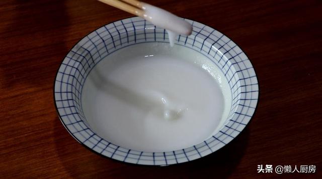 别只会给孩子买零食吃，用蛋清和米饭就能做米饼，没有添加剂