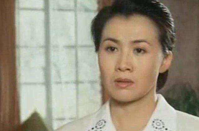 红颜薄命李媛媛：孕期患癌拒治疗，留2岁儿离世，陈道明自责不已