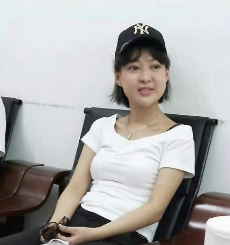 『公布』郭美美公布恋情 高调官宣男友疑似富豪