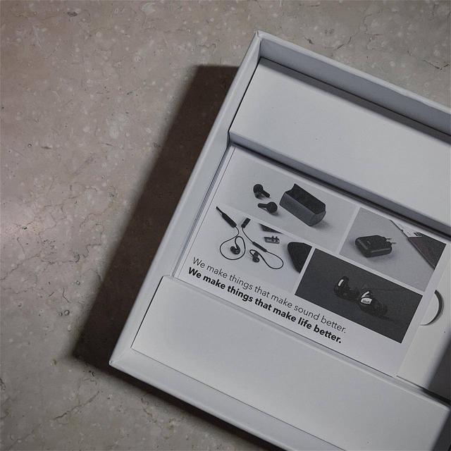保值力堪比AirPods 音质和续航优秀的代表  RHA TrueConnect 2