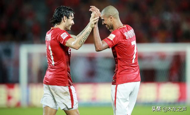 国足归化的艾克森、阿兰、高拉特和洛国富在巴西是什么水平？