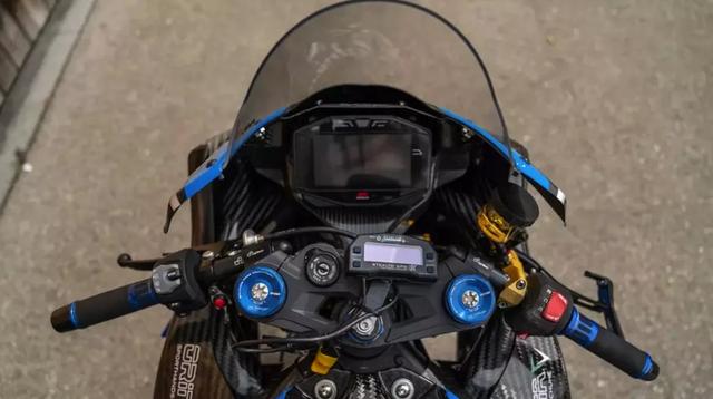 全碳纖維的賽車！ 鈴木超跑GSX-R1000R頂級改裝展示