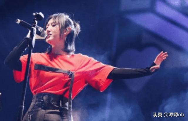 “一人独闯娱乐圈”的3位明星,没有签经纪公司,依然火得一塌糊涂