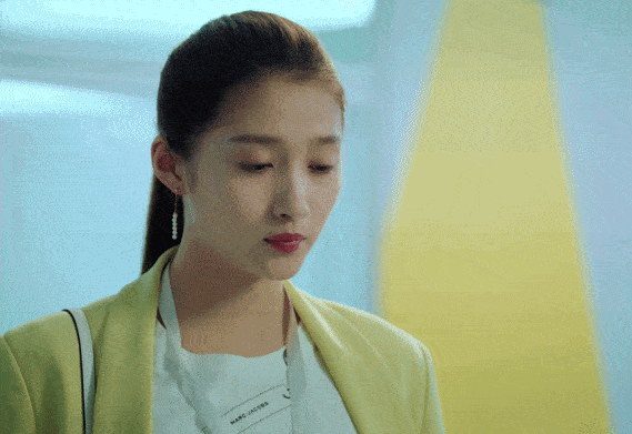 ​二十岁，当不惑「拍了拍」你的青春丨鲜剧