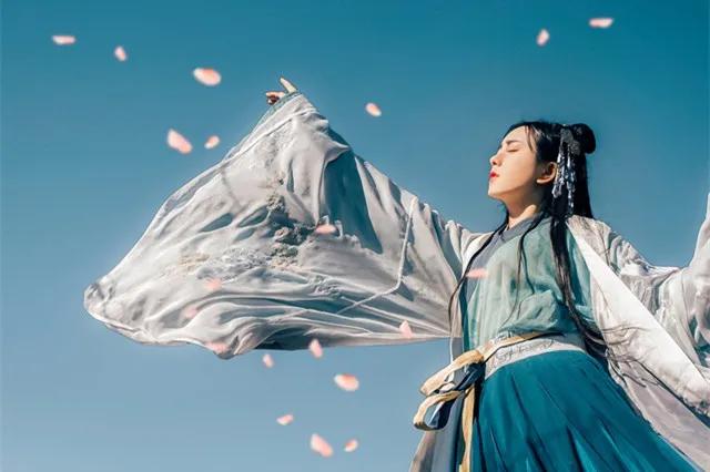 人品差的女人，开口闭口都是这些话，希望你没说过