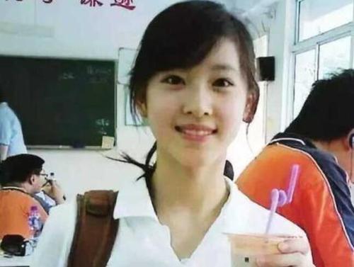 刘强东发家史不得不提的三个女人。“京东”名