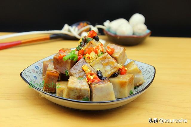 这是碱性食物，用电饭锅煮，只需3步，香辣软糯，女人要多吃