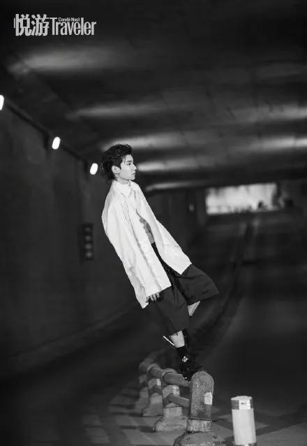 迪丽热巴受私生干扰？王俊凯电影？王源没代言