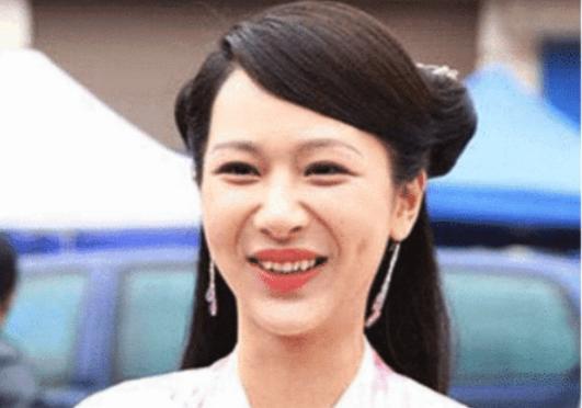 同样是大笑, 林心如丑, 赵丽颖丑, 杨紫丑, 而她让