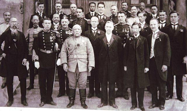 鲁迅只见了袁世凯一面，回家后却用30个字高度评价，他说了什么？