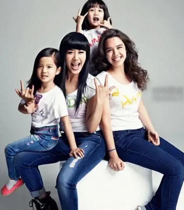 钟丽缇婚史，三段婚姻三个女儿，现如今不顾身材拿命生孩子？