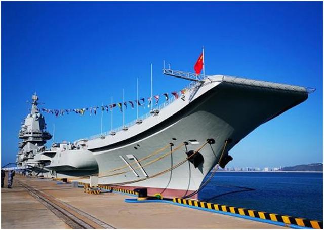 ����⣬С������ɽ���������ж��ټܽ��ػ���������¶��ʵ��Ϣ