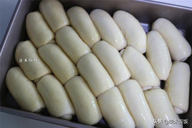 ​做面包，用它和面，面包柔软拉丝，放3天也不硬，比买的好吃