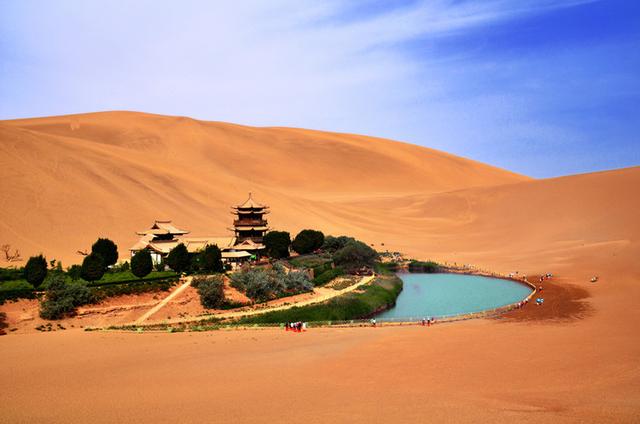 旅游档案：中国最值得去的80个地方