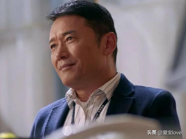 谢贤是四哥周润发是二哥，那大哥和三哥是谁？我赌你不知道