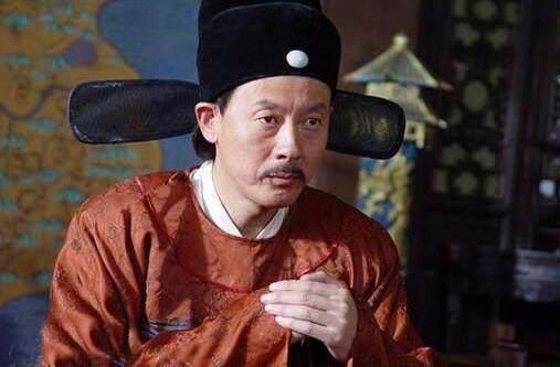 此人是朱元璋的大舅子，被委以高位时为何死活