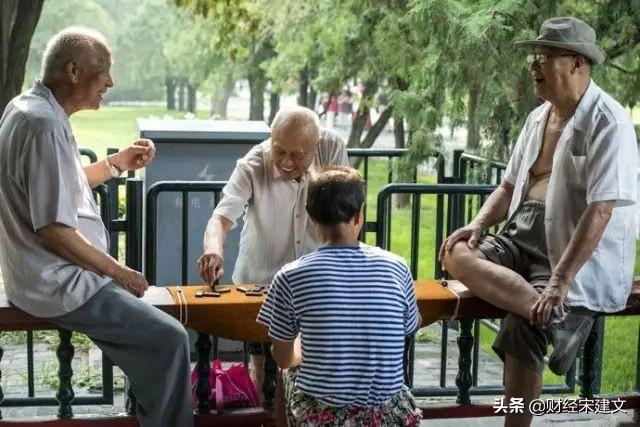 退休了有三十万，今年应该怎么理财？存款，股