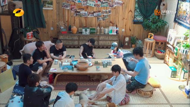 《向往的生活》嘉宾送书，妹妹贴心，第一次看