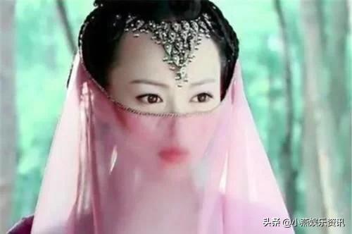 惊艳叫遮半张脸，赵丽颖优雅唐嫣梦幻杨紫可爱，看到谭松韵太可了