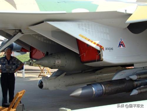 苏-35战斗机：继中国空军采购以后，再次收获外