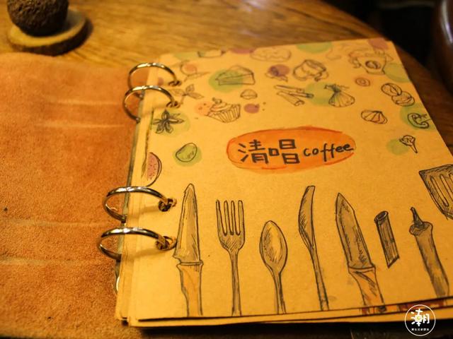 100米，它是武汉最短但网红店最多的一条街