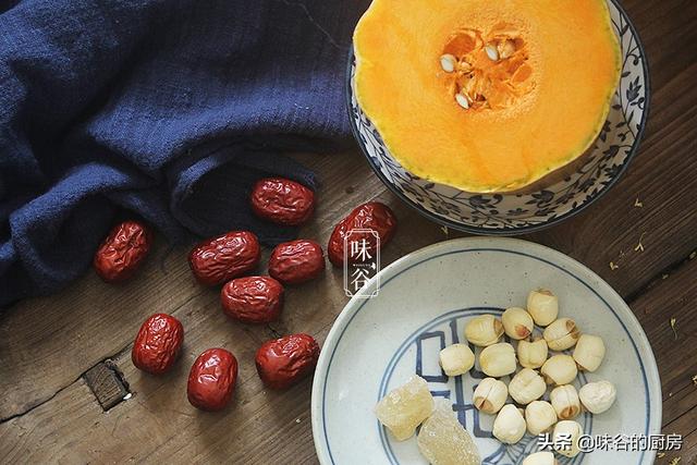 天越热这糖水越要多喝，清甜又滋润，做法简单省事，轻松度夏