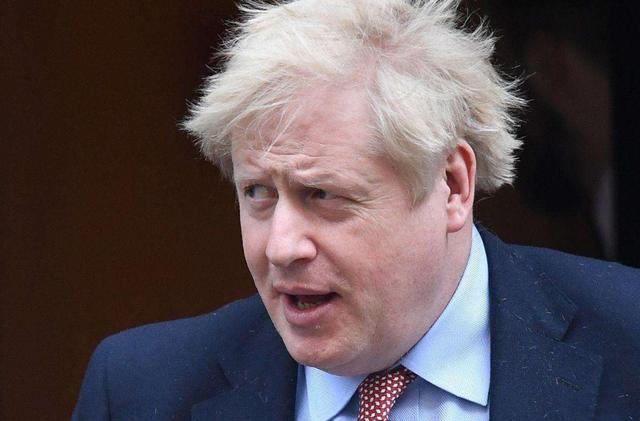 英国媒体：几乎一半的民众认为新冠病毒是"人造的"