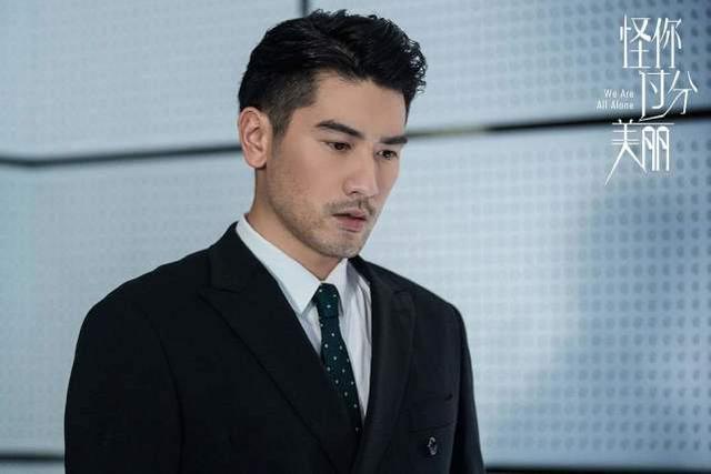 秦岚再次受访回忆高以翔暖心细节，悲伤评价：他是完全无公害的人