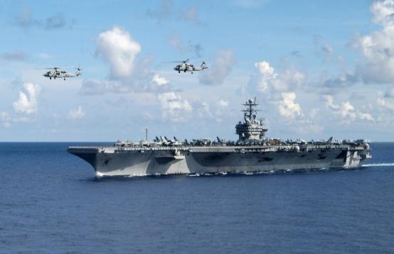 国内确诊人数超过144万人，美军6艘航母却正常出