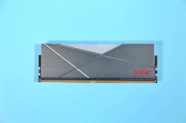特挑海力士C-DIE颗粒！XPG龙耀D50 3600MHz内存评测：稳超4500MHz