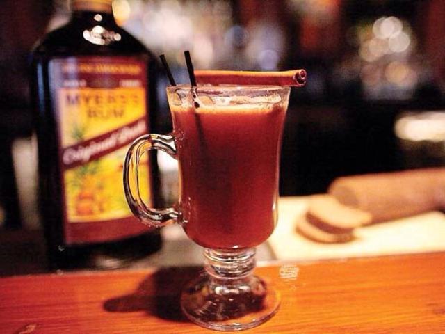 被称为“海盗之酒”的朗姆酒，是如何打败威士