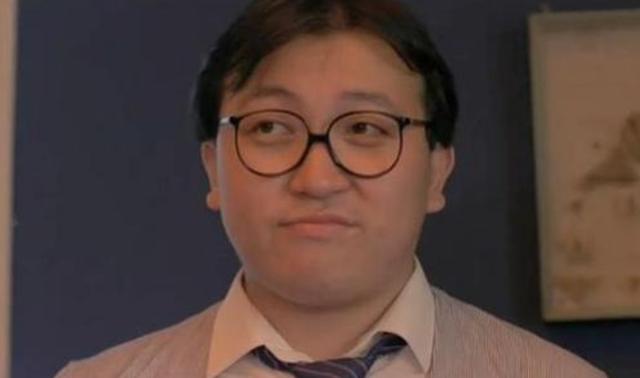 遭向华胜暴打，被邱淑贞抛弃，时间管理者王晶的“作死”之路