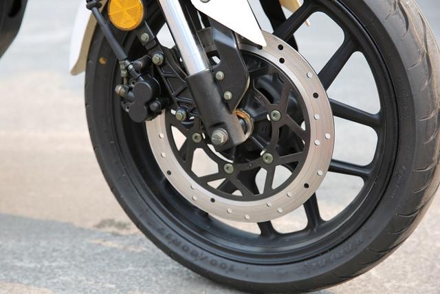 国产力帆运动街车，前后碟刹，座高775mm，单缸水