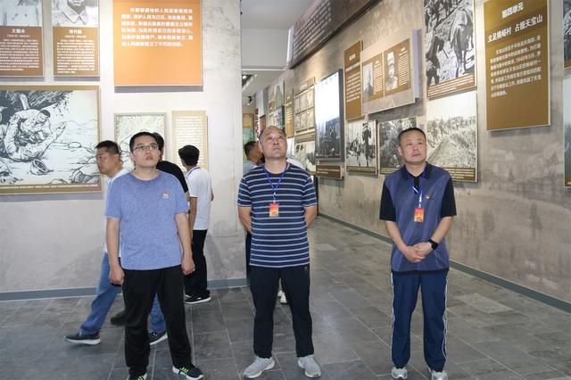 重走突围路，再上苏家崮丨河东区农业农村局开展“不忘初心、牢记使命”沂蒙精神主题党日活动