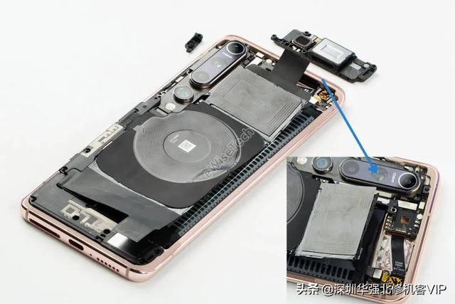 拆解：拆开小米10，整体内部布局与iphone略有相同 ！