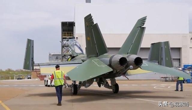未来舰载机该何去何从?F-18最新改进型亮相，或成