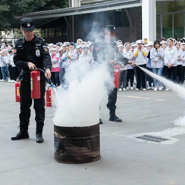 爱墨安保团队｜是时候展现真正的帅气了