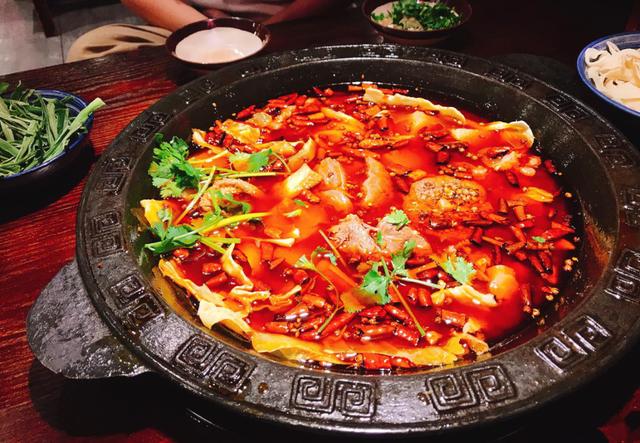 2019重庆美食必吃榜，不看要遭后悔惨